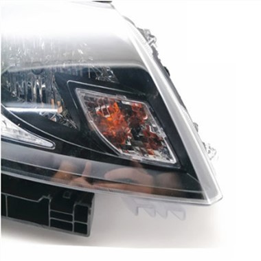 Монтаж на фарове за Changan Dongfeng