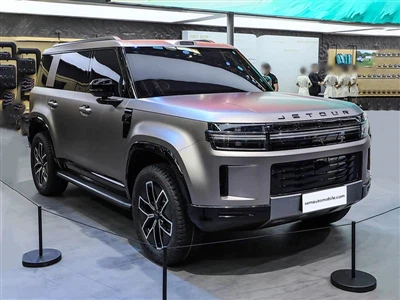 Водещият Off{0}}SUV Jetour T8, представен с интелигентна система за шофиране